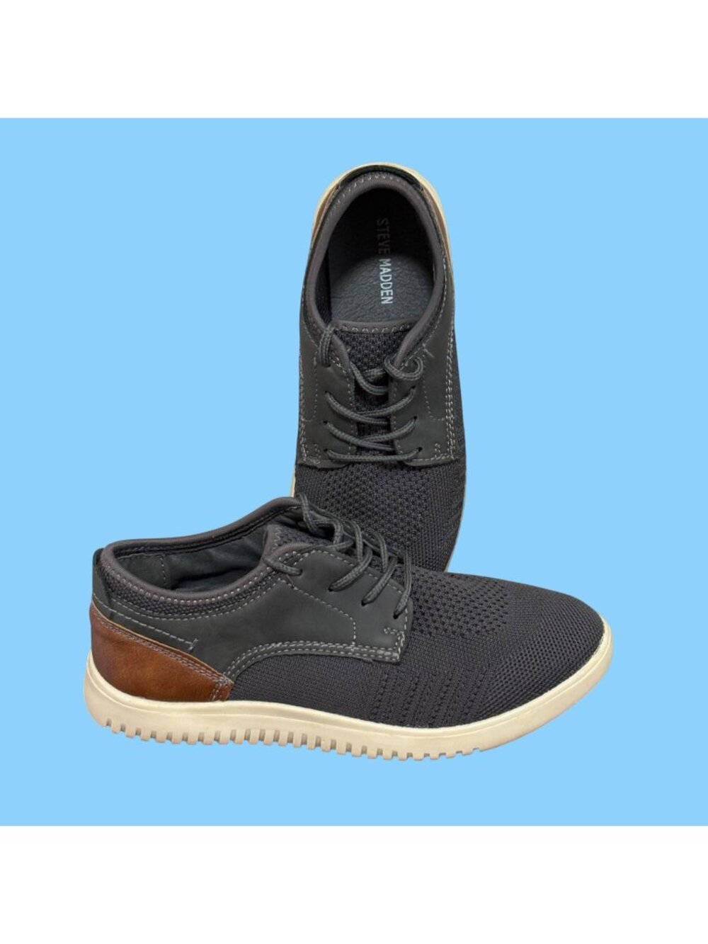 Steve Madden Boys Size 5 Youth Gray Brown Knit Sneakers Lace-Up Shoes